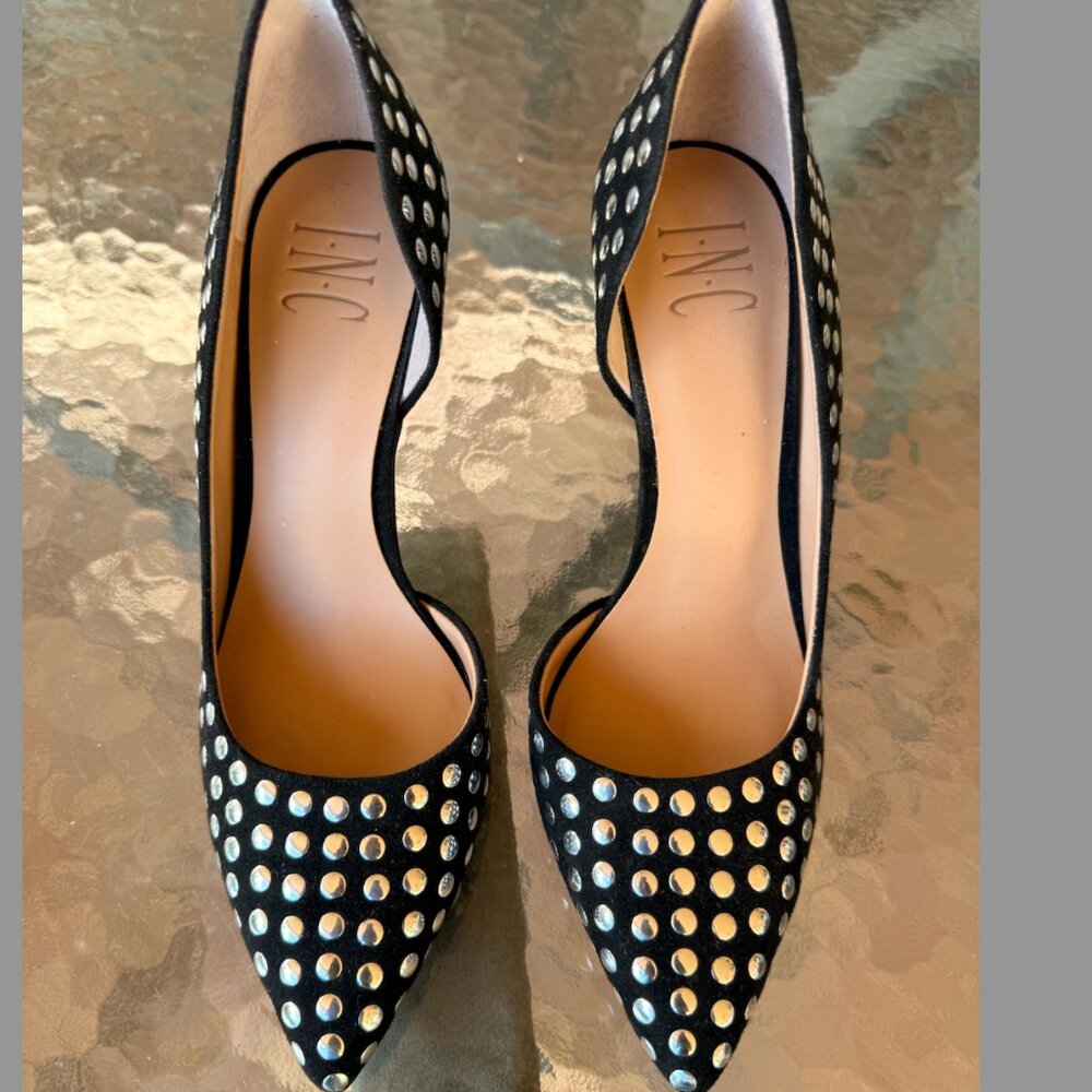 Kenjay D'Orsay Pumps (Size 6.5M)